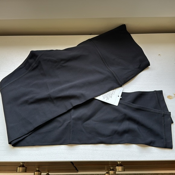 Lululemon Align HR 28” - Picture 2 of 6